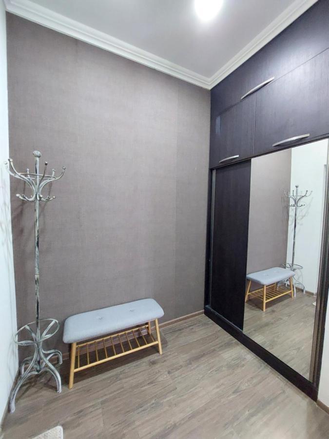 Apartamento Helen'S House Batumi Exterior foto